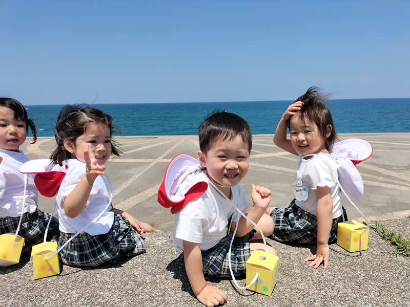 海へ